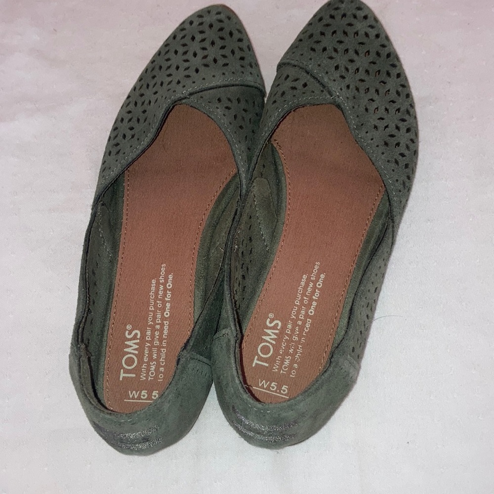 Toms SHOES